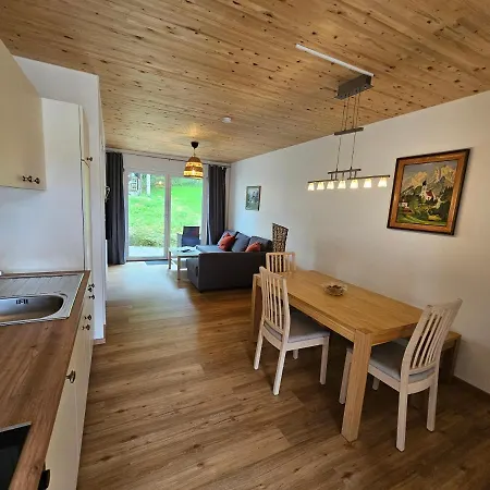 Moderne Auf Rups Hof Oberhocking